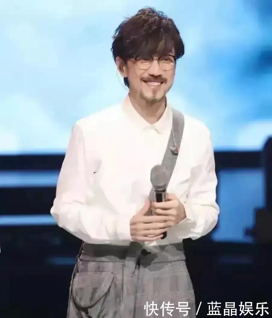 孟美岐否认点评周传雄,是甩锅节目组还是恶意营销,真得仔细思量