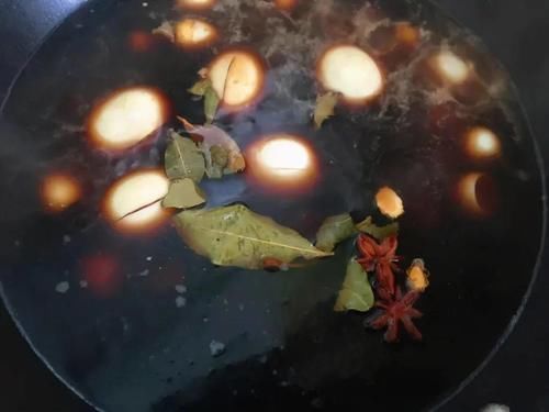 添加剂|想吃卤蛋不用买，教你自己在家做，不放添加剂，25分钟就出锅