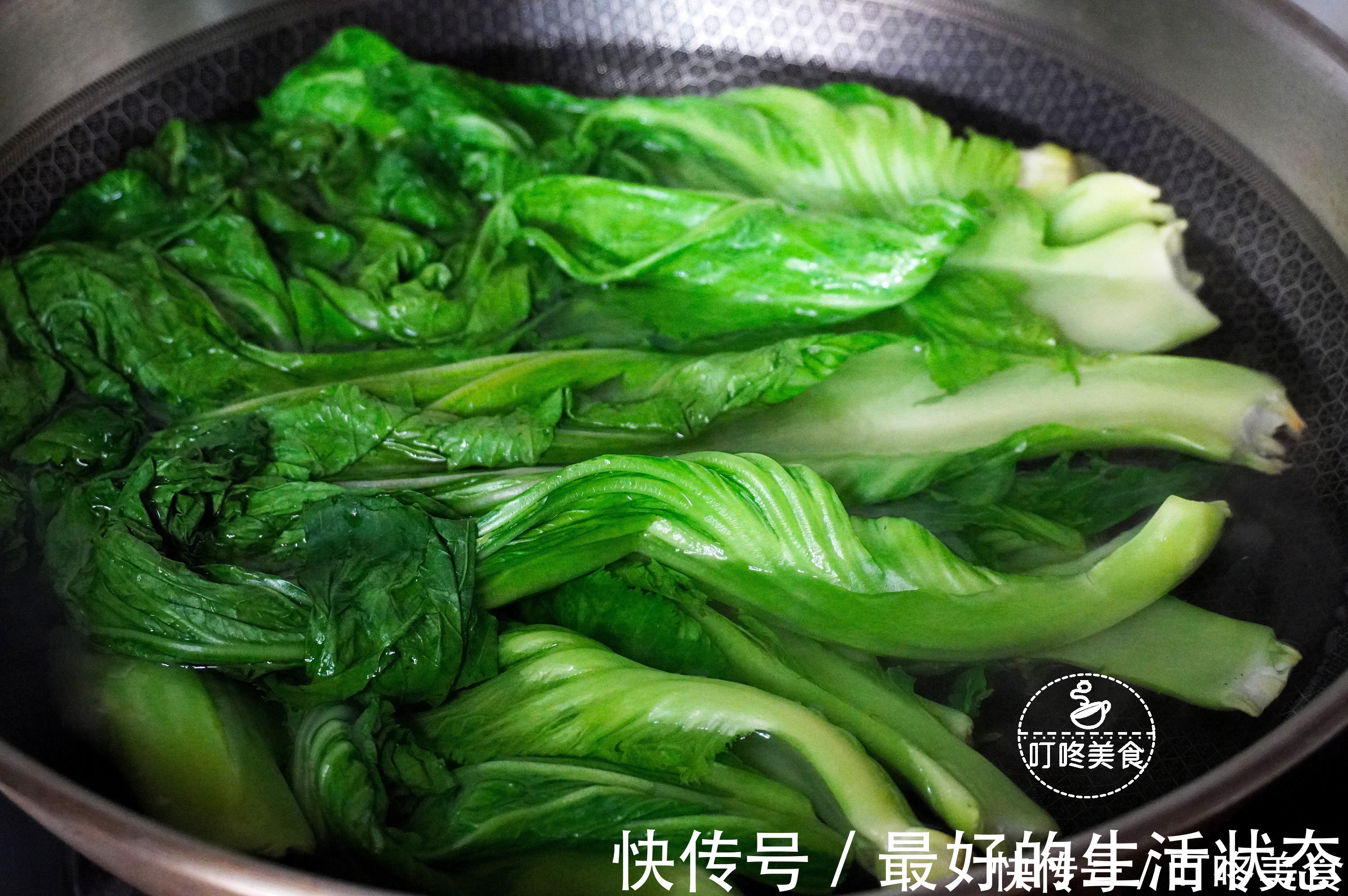 关键|腌酸菜,别只会加盐腌了,牢记3个关键,酸菜又酸又脆,放久不烂