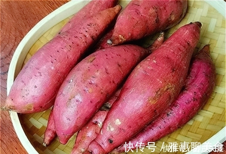 新做法|红薯别再煲粥了,教你新做法,一次3个不够吃,用来哄孩子最合适