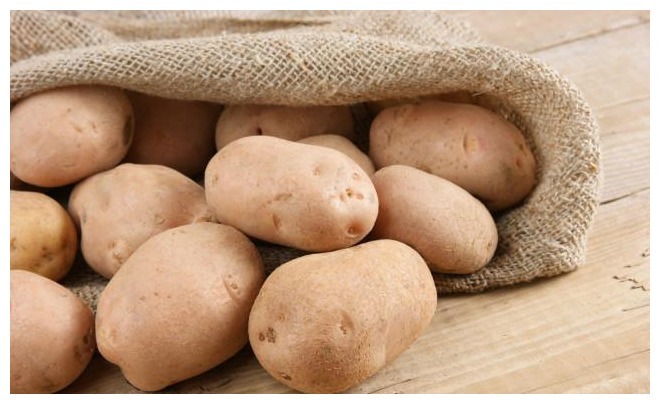 土豆保存有技巧,学会1个方法,土豆能存放一年,新鲜好吃不破皮