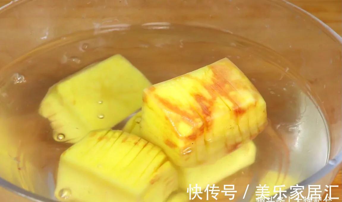 菜品|没人要的土豆,大厨捡回来做了58元高颜值菜品,真是高手在民间