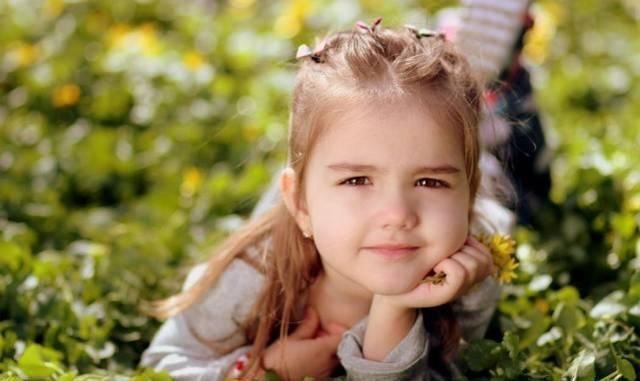 孝顺|这两类妈妈容易培养出大格局、孝顺的孩子,是家里的福气