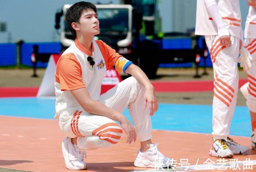 喬振宇|《哥哥2》定檔,3大主心骨坐陣,鮮肉陣容顏值大飽眼福