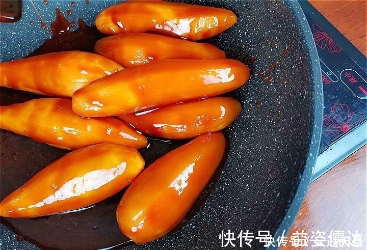 红薯别再煲粥了，教你新做法，一次3个不够吃，用来哄孩子最合适