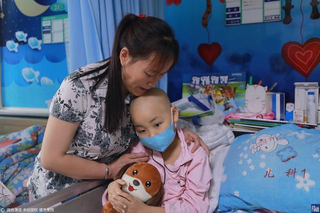 冬冬|吃1次等于吃6个塑料袋,5岁男娃一年没长个,全因3种“毒早餐”