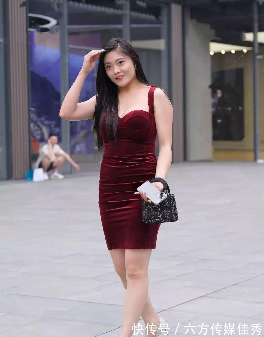 穿搭|“人高马大”的身形怎么穿?同样离不开修身,顾此失彼的事少干!