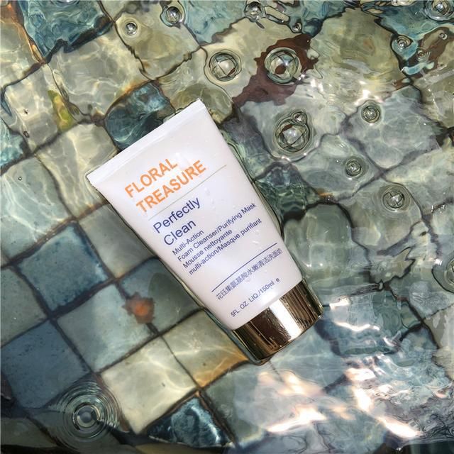 这些洗面奶温和深层清洁去黑头，不假滑不紧绷，打造肌肤水润空气感