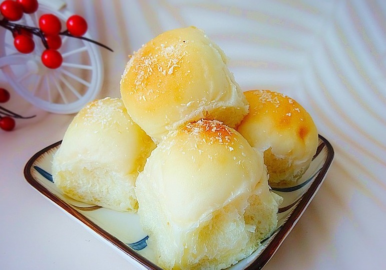 我家面包从来不买，用这个方法做，面包暄软醇香，久放不硬