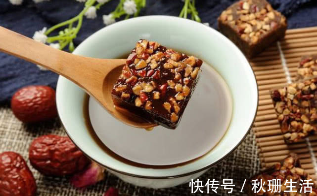 黑糖|女人有宫寒,三伏天常吃4种散寒食物,暖宫排毒,调理月经