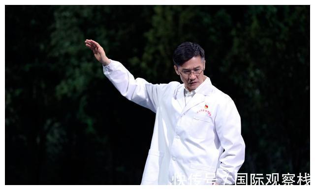 陈飞宇|陈飞宇演绎抗日英雄赵崇德,金银潭医院院长张定宇回忆疫情风暴眼