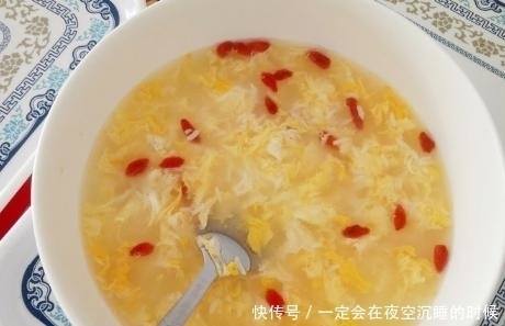 早餐,简单一冲就搞定,我隔三差五给孩子喝,高蛋白易吸收