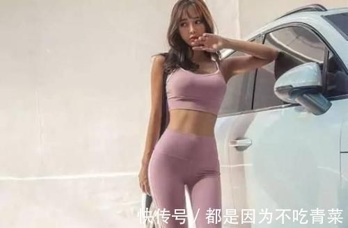 美女|时尚身穿紧身打底裤美女，大秀马甲线，实在是性感迷人