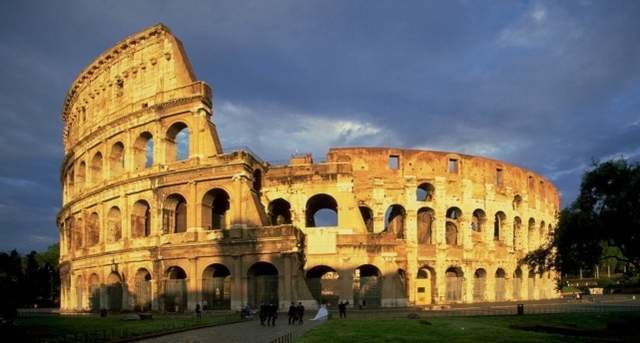 考古|最早的拉丁文字,刻在古罗马金胸针之上,上面的名言对我们有启迪