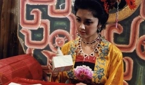 通关文牒竟被人更改过?此人是谁,目的是什么?