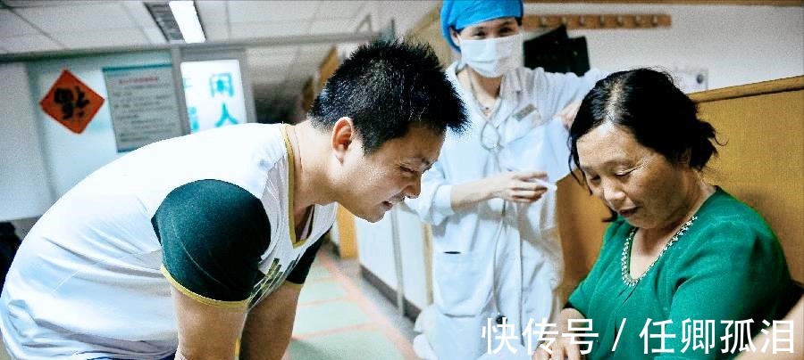 宝宝|你在产房拼了命生娃,不同款型老公的“神”反应,最后一种很寒心