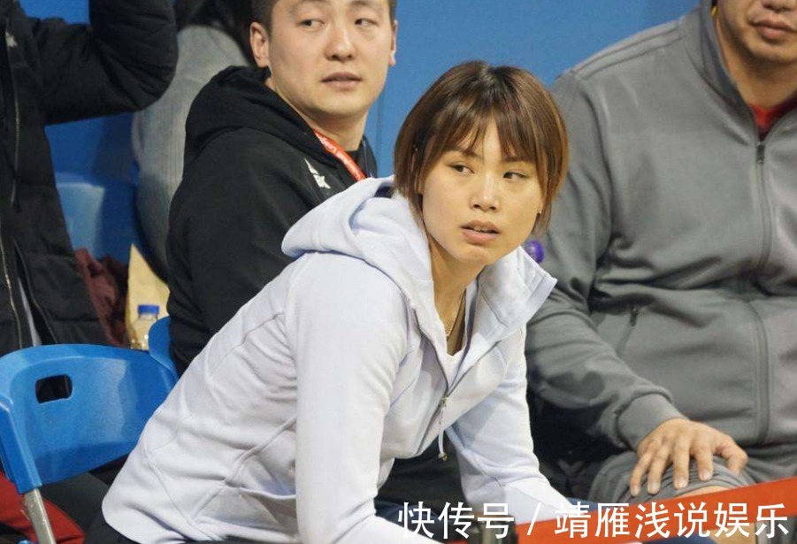 0-4|打球只是爱好!女排曾春蕾、国乒朱雨玲,你知道她们啥家庭背景吗