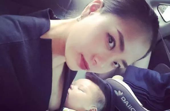 体脂率|辣妈健身太疯狂，双手撸出老茧，臀部硬如铁块！