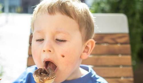 汤泡饭|让孩子每天吃一碗“软饭”,伤脾又不利于长高,很多家长都是这么喂