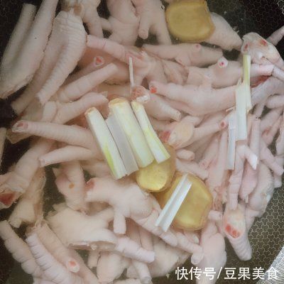 想要三餐吃得好，家庭版明虾煲不能少