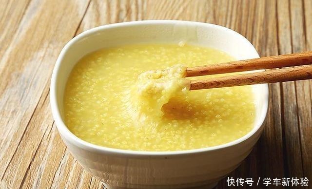 厨师长熬小米粥别直接下锅!做好3点,香浓黏稠,米油又多又厚
