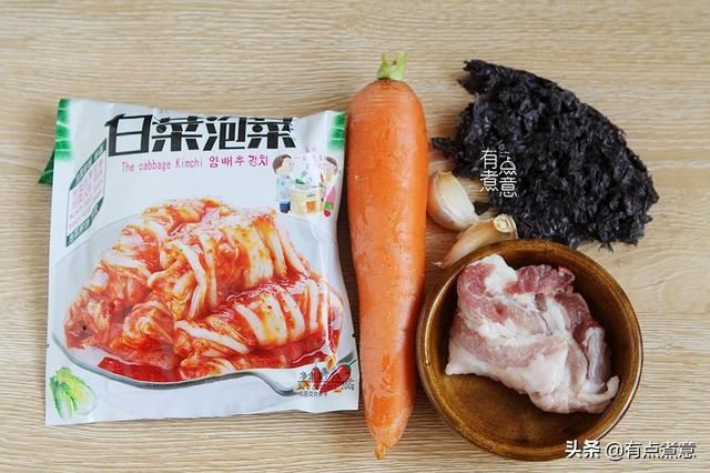  米饭|米饭这样做，饭菜一锅出，儿子每次都能多吃半碗，两天不吃就馋