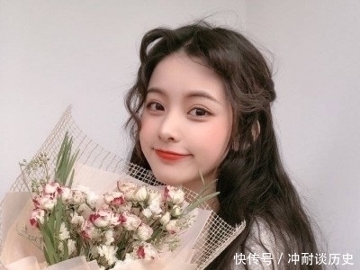 精致|如果女生脸上有这3特征,不要再“剪刘海”,露出额头更精致