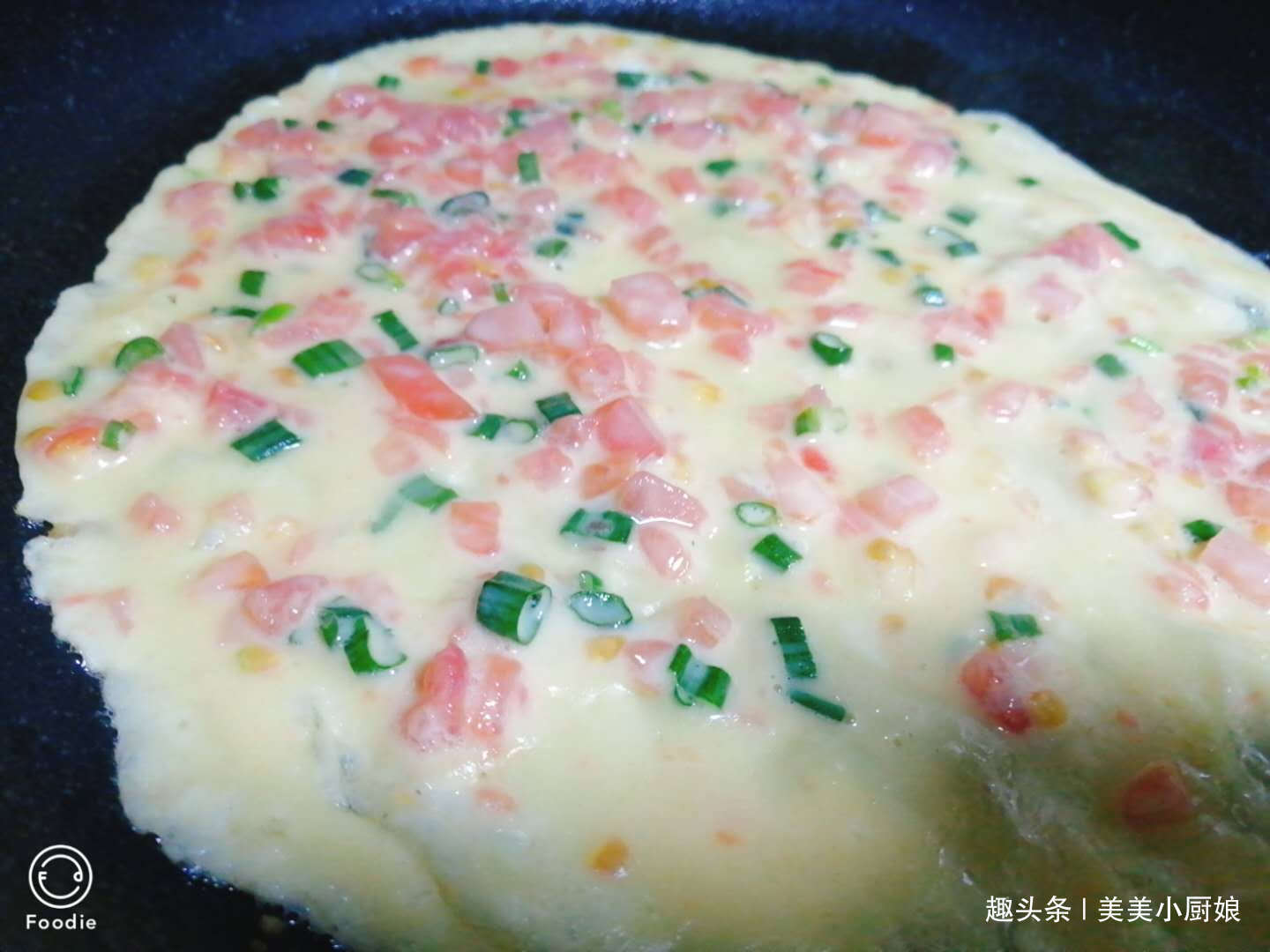 鸡蛋|西红柿和鸡蛋混合在一起，味道好极了，简单易做，小朋友都爱吃