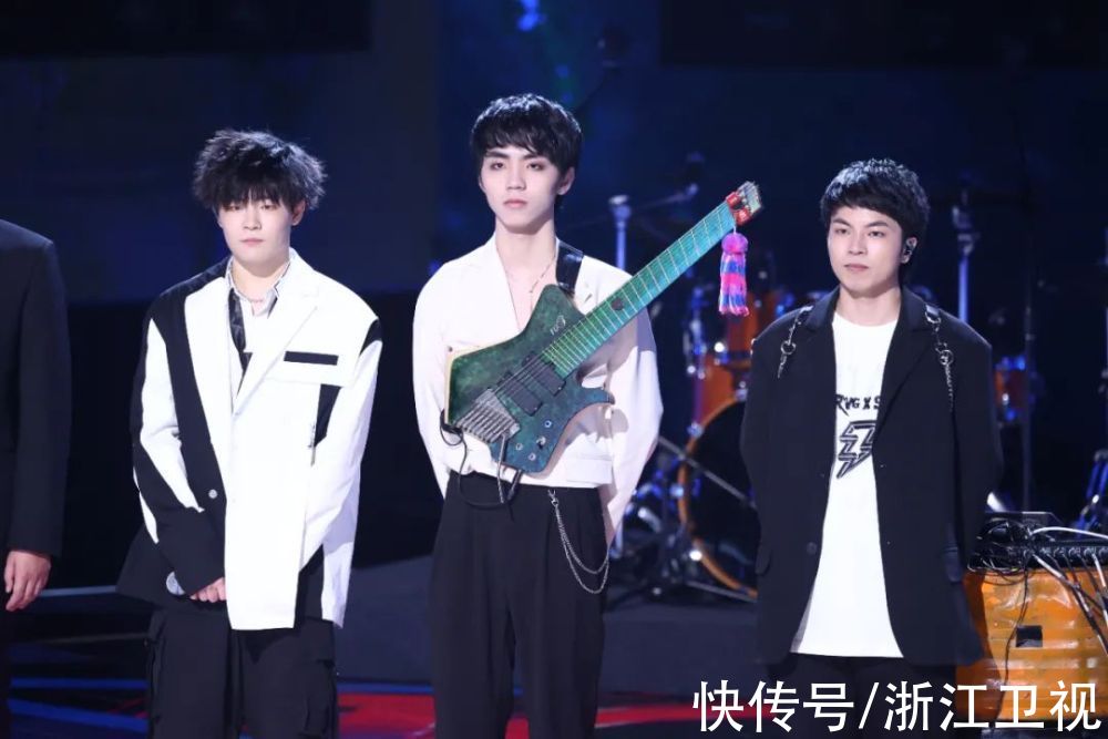 王炸|《2021中国好声音》导师对决首战悬念迭生,廖昌永感慨首次“触电”好声音收获颇丰