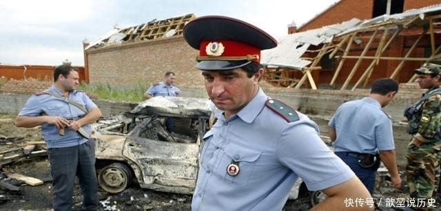 百姓|罪恶滔天的巴萨耶夫,沾满无辜百姓鲜血的刽子手,最终被天降正义