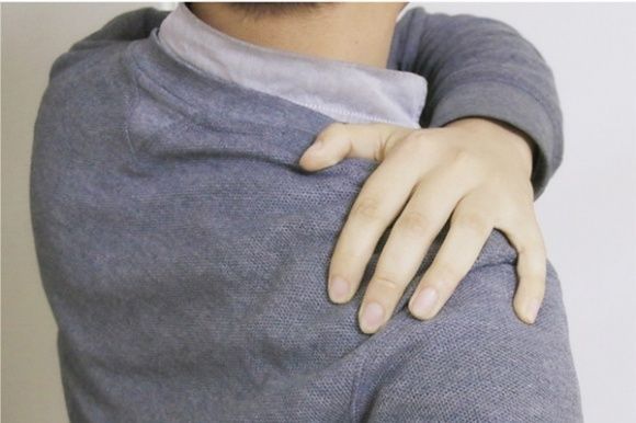 癌细胞|肩膀疼痛,是癌症导致的吗?一文教您分清“肩颈疾病”与“癌症”