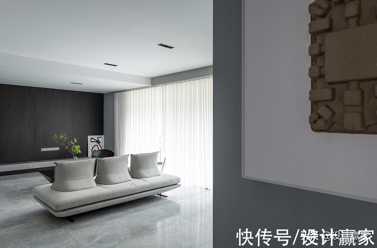 楼梯|200㎡现代风别墅,简约中体现出美感与质感,不愧是企业高管的家