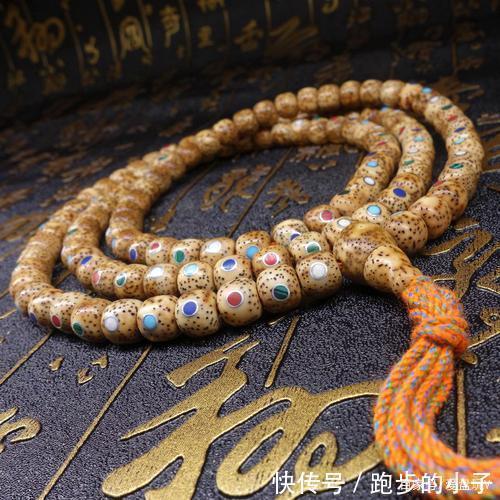 鬼才|文玩人玩串迷惑行为大赏,都是鬼才!