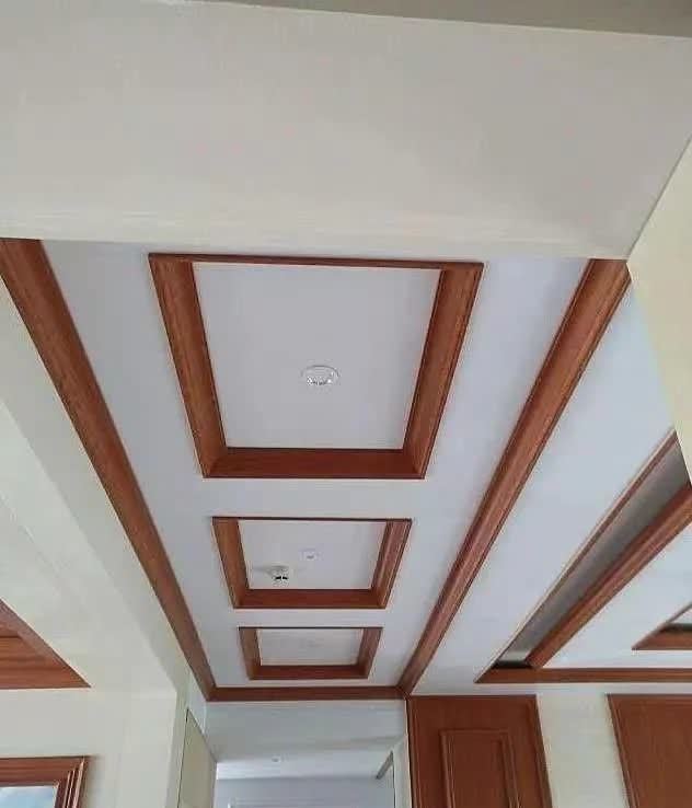 效果图|墙面刷乳胶漆落伍了,如今这种板材,不用胶水直接拼接,环保耐磨