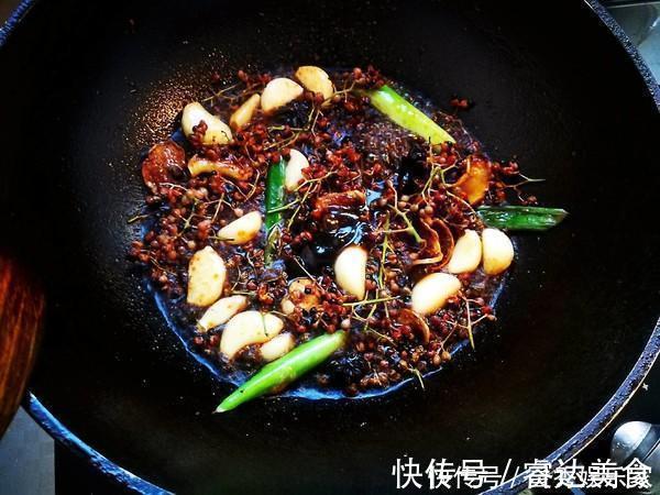炸花椒油，直接下锅就“废了”！多做一步才又麻又香，做菜超级香