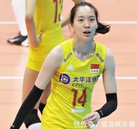 中国女排国家队|19扣12中轰下17分!女排美女副攻打出强势表现,新版南长城出炉