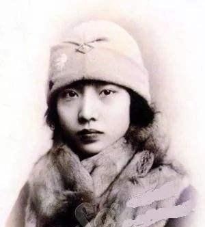 杜月笙|孟小冬和杜月笙结婚一年,杜月笙去世,冬皇拿这件东西做永久纪念