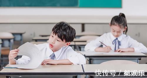 插图@学生课本涂鸦火了，美术老师乐开了花，语文老师：还是作业留得少