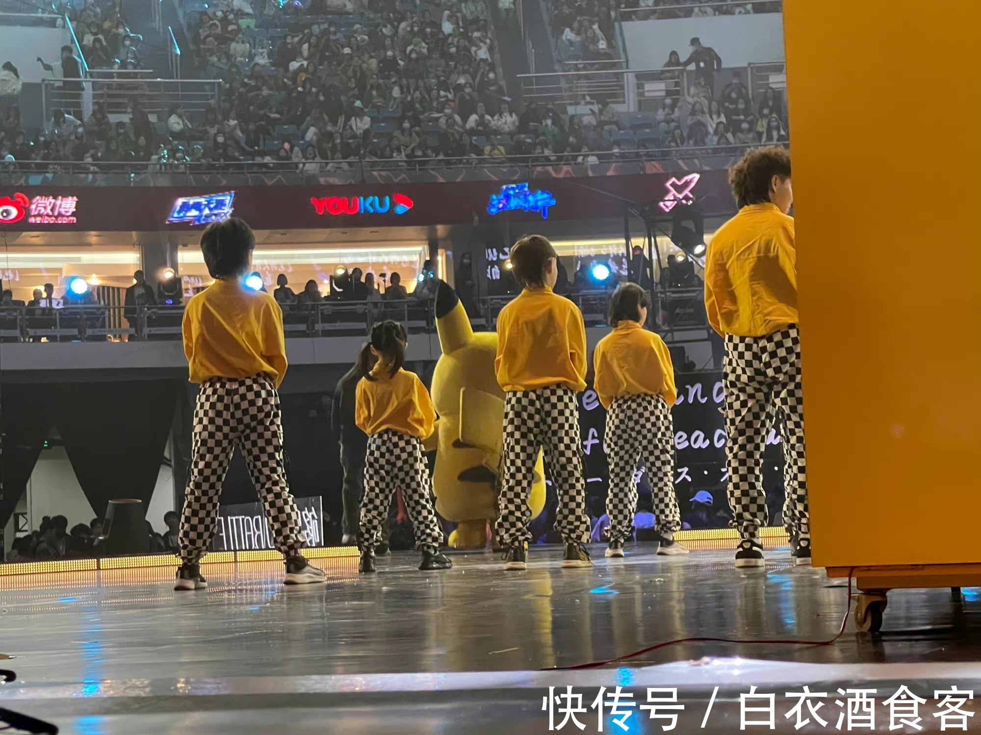 街舞4收官:主持人熬出雙眼皮,布布心路歷程,一條褲子神出圈