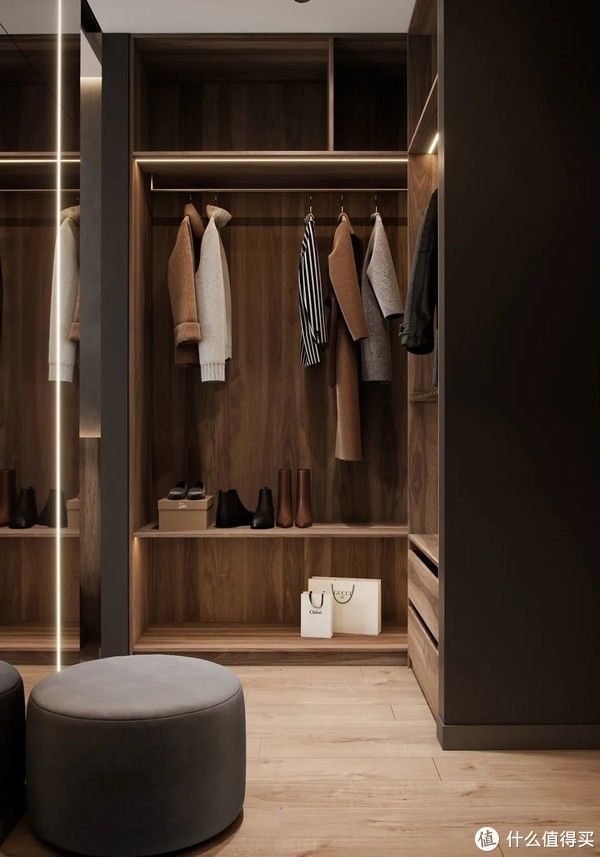 深色系|这对夫妻坚持“轻奢风”,花60万装修115㎡新家,藏不住的高级感