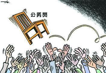 她当了15年央视主持人,竟然只是临时工?离开央视后被高薪聘回