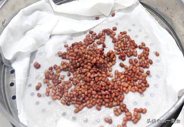 松软|花卷别再用老一套了,教你最新做法,层次多又松软,比面包还好吃
