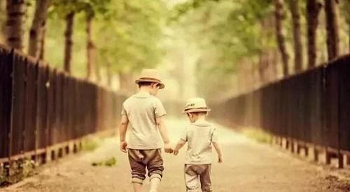 孩子|和睦的家庭下，孩子会有这些特征，你的孩子有吗