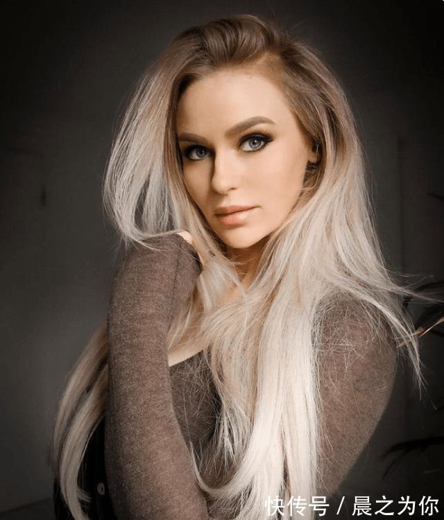 翘臀|154cm的瑞典健身女郎,却有纤腰翘臀,真的很“励志”