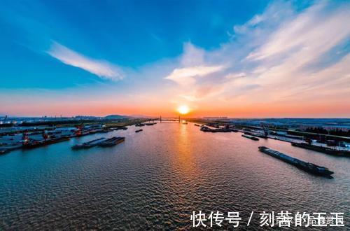 皂角林#杨万里冬日抒怀,吟诵了一首七绝,含蓄蕴藉,却打动人心