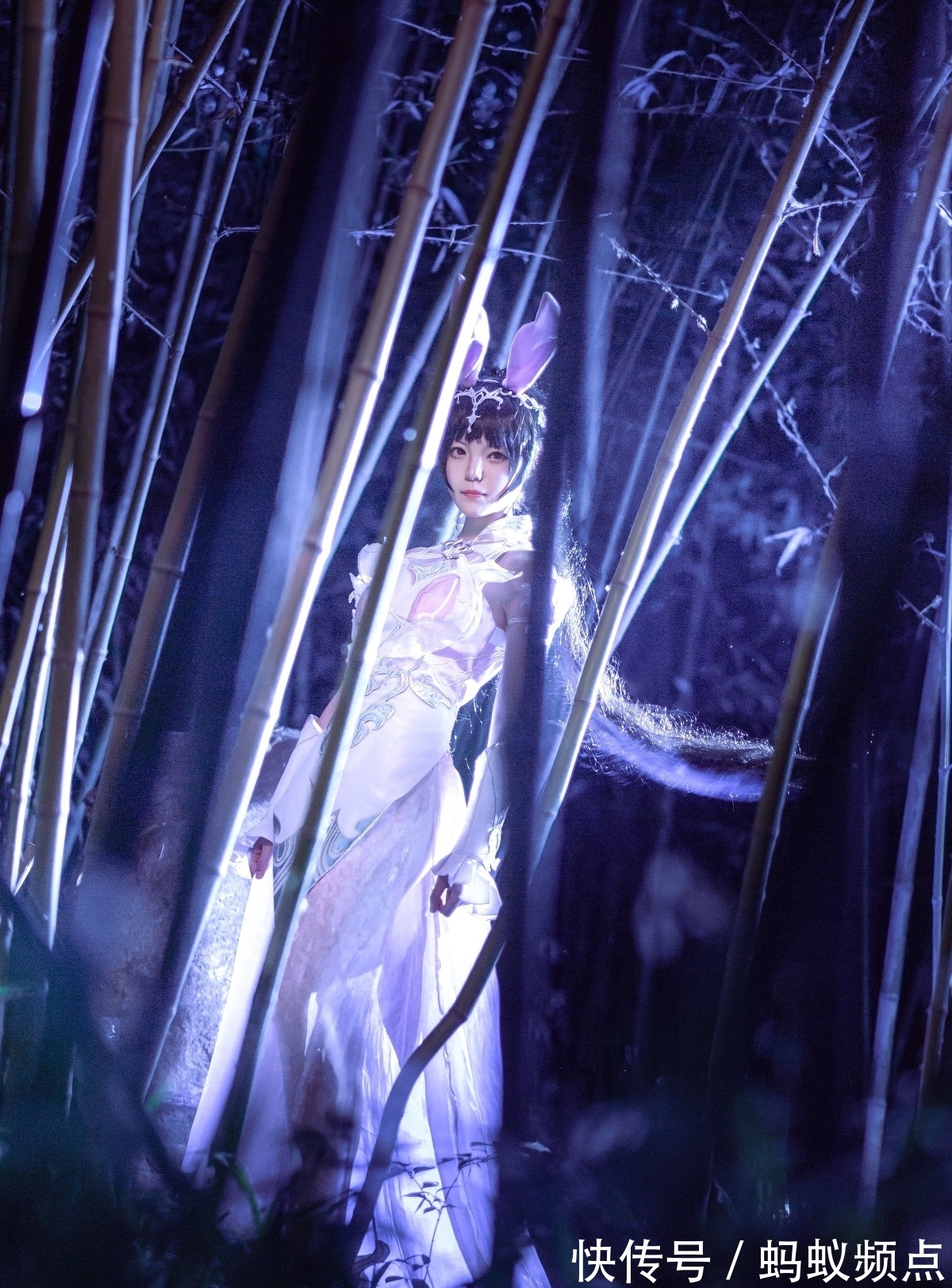 cos|斗罗大陆cos：星星点点光芒洒在了小舞身姿，又美又飒
