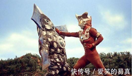 奥特曼|谁才是最弱奥特曼?初代只能排第四,第一名曾被怪兽“解剖”