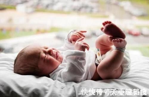 羊水|新生儿出生后的10多分钟,到底在“折腾”些啥其实他比妈妈忙