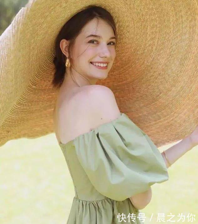 秦妃|95后留学生,四国混血的高颜值、有料气质,这项运动的功劳大!