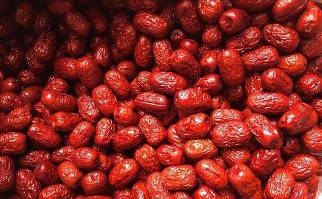 核切片|红枣和它一起煮，每天喝一碗，护肝又强肾，腰不疼了腿有劲